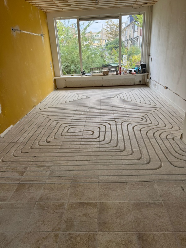 betonvloer vloerverwarming Betonvloer verwarming voordelen